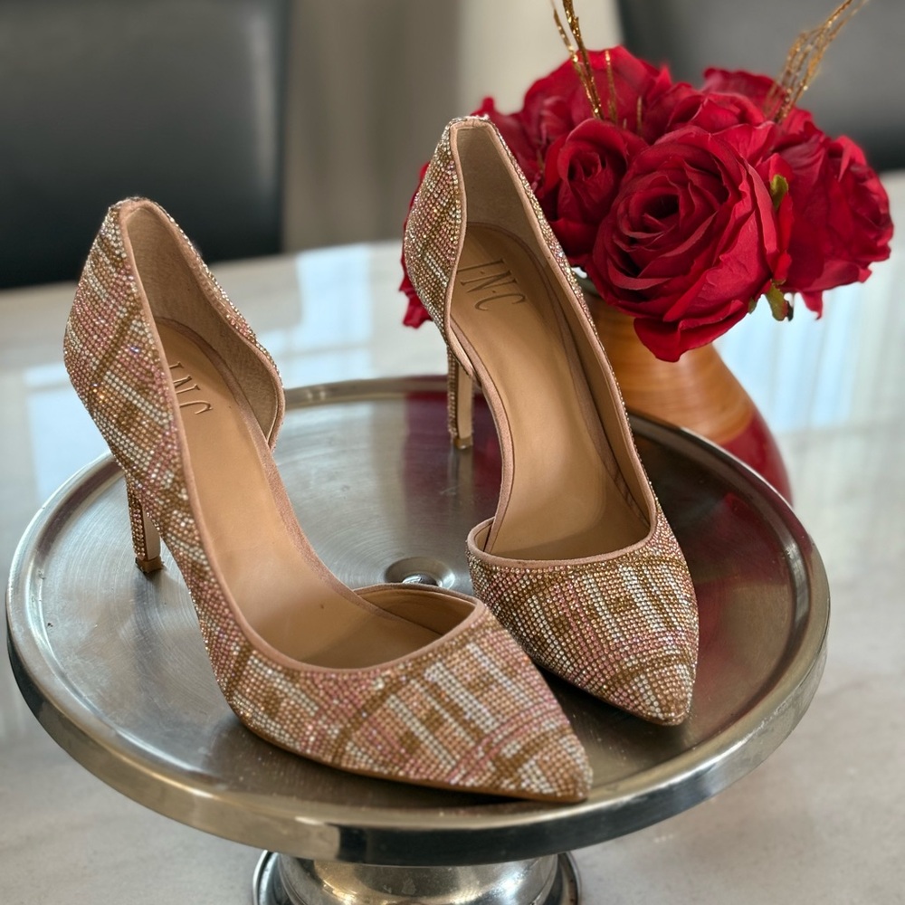 INC International Concepts Women's Kenjay d'Orsay Pumps . Size 7 1/2